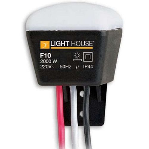 Fotocontrol Universal Con Sensor 2000 W BYP