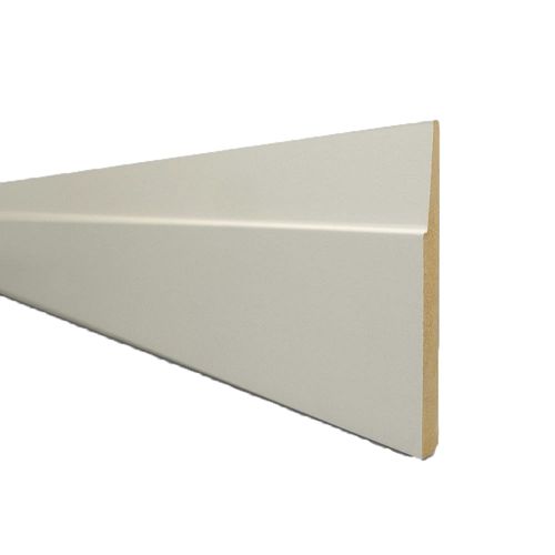 Zocalo 0083 Mdf Bca 12X133X3.66 M Egger