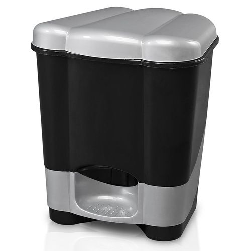 Cesto De Residuos Con Pedal Negro 22 L Star Company